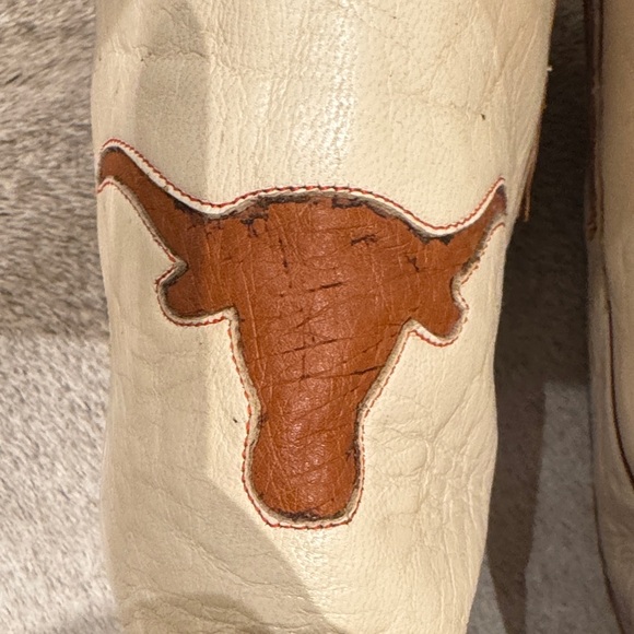 University of Texas Embroidered Leather Lucchese Boots - Picture 12 of 16